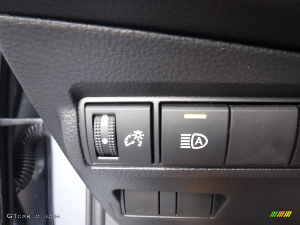 2022 Corolla Cross LE AWD - Celestite / Black photo #15