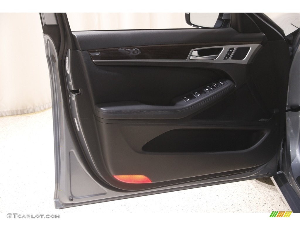 2016 Genesis 3.8 AWD - Parisian Gray / Black photo #4