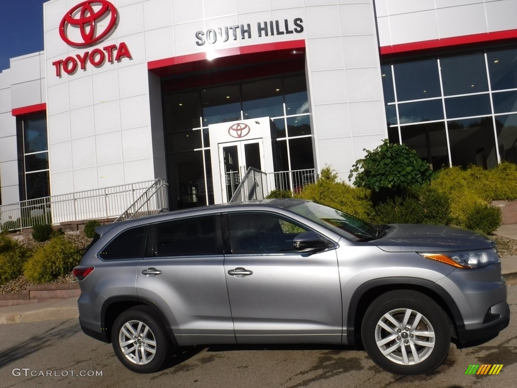 2016 Highlander LE - Silver Sky Metallic / Ash photo #2