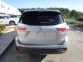2016 Silver Sky Metallic Toyota Highlander LE  photo #14