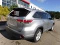 2016 Silver Sky Metallic Toyota Highlander LE  photo #15