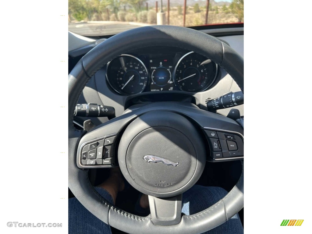 2019 Jaguar XE Premium Steering Wheel Photos