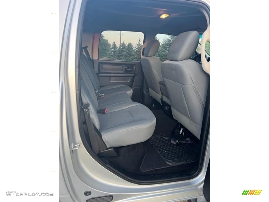 2014 2500 Tradesman Crew Cab 4x4 - Bright Silver Metallic / Black/Diesel Gray photo #9