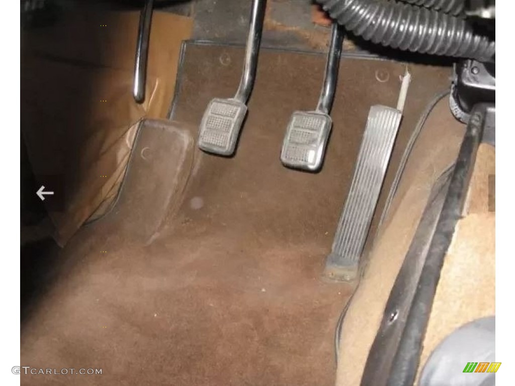 1971 Volvo 1800 E Controls Photo #144943622