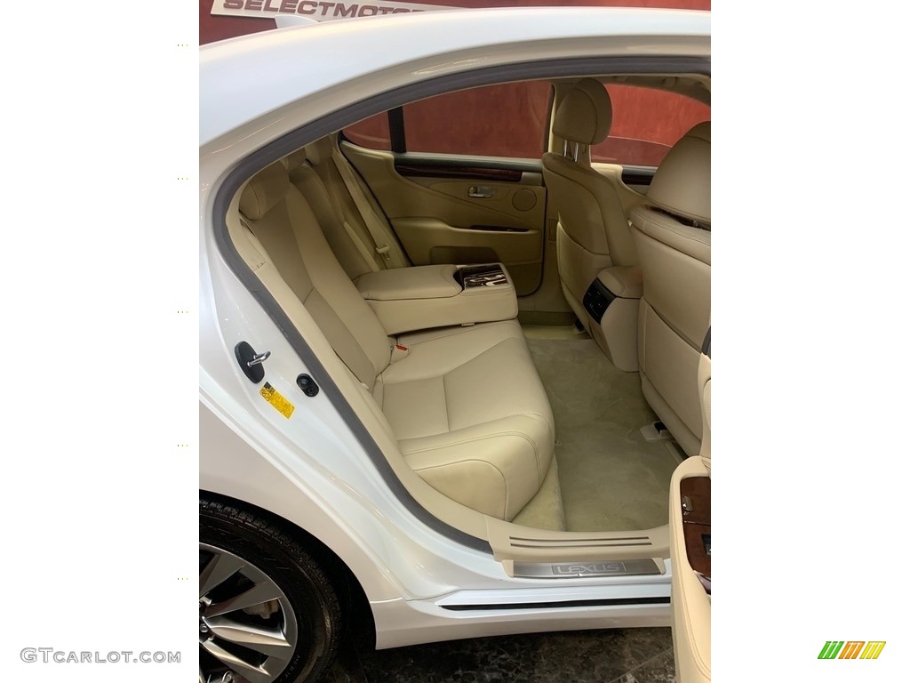 2014 Lexus LS 460 AWD Rear Seat Photo #144944850