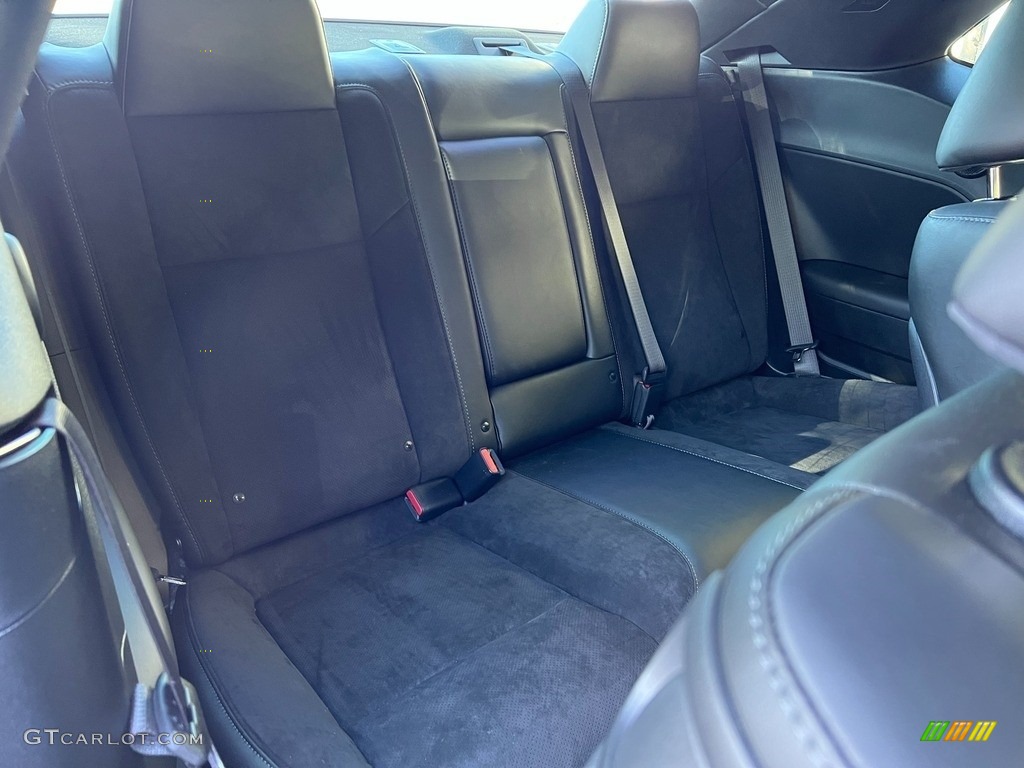 2022 Dodge Challenger R/T Scat Pack Widebody Rear Seat Photos