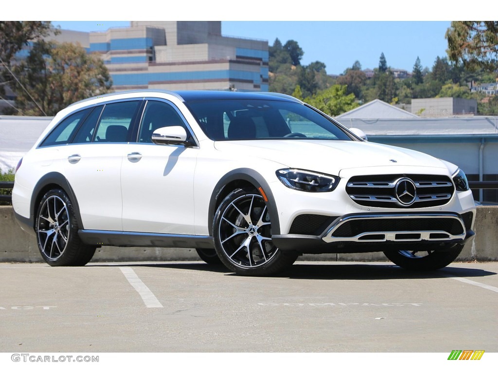 2022 Mercedes-Benz E 450 4Matic All-Terrain Wagon Exterior Photos