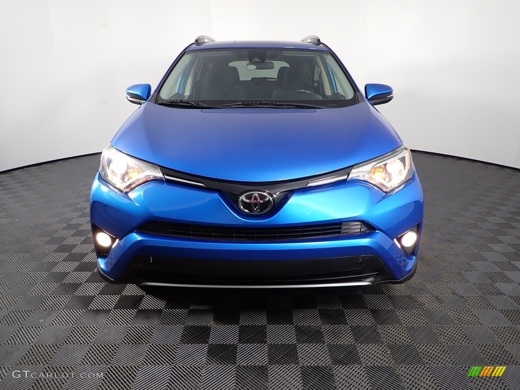 2017 RAV4 XLE - Electric Storm Metallic / Black photo #5
