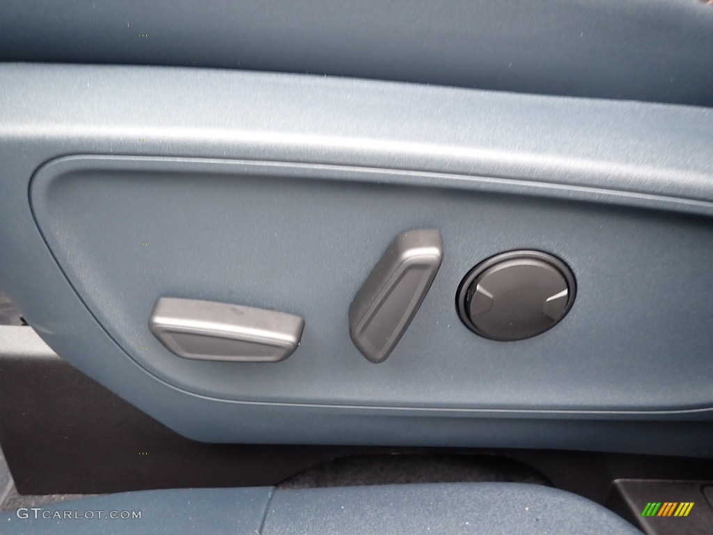 2022 Ford Maverick Lariat Hybrid Front Seat Photo #144946866