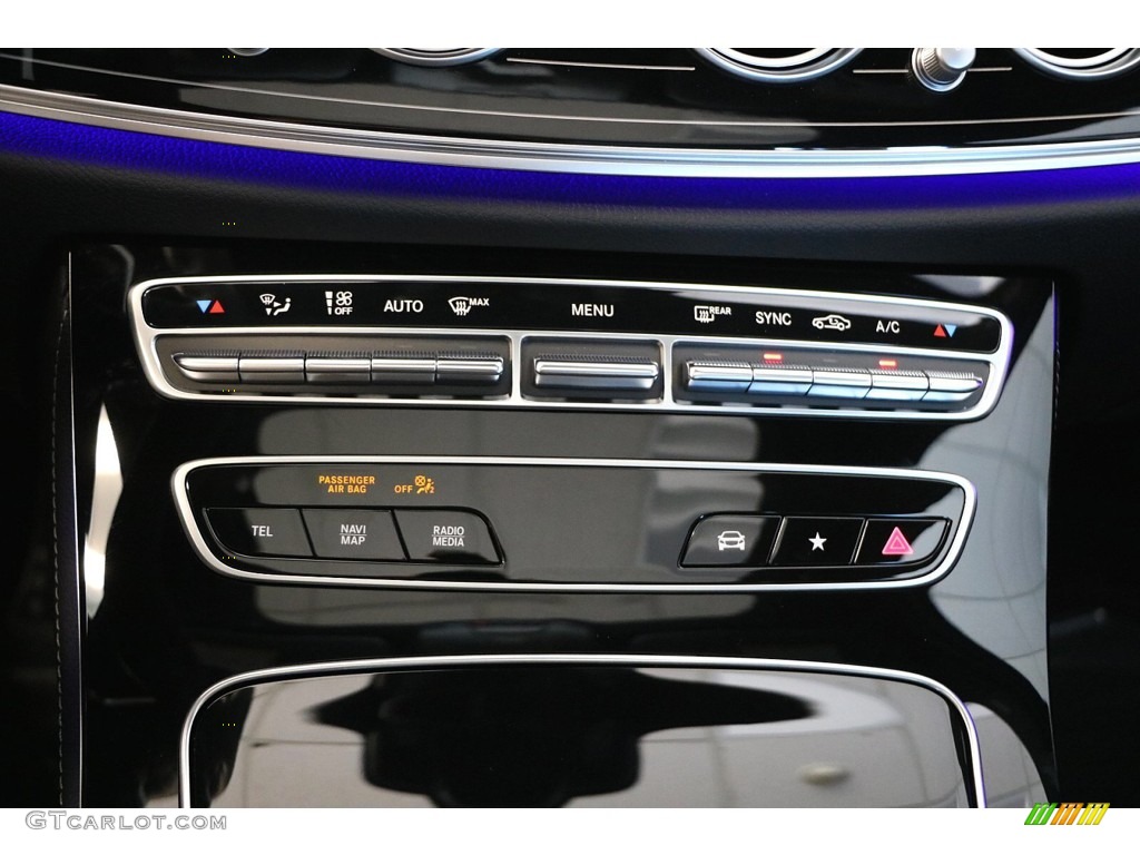 2022 Mercedes-Benz E 450 4Matic All-Terrain Wagon Controls Photo #144946996