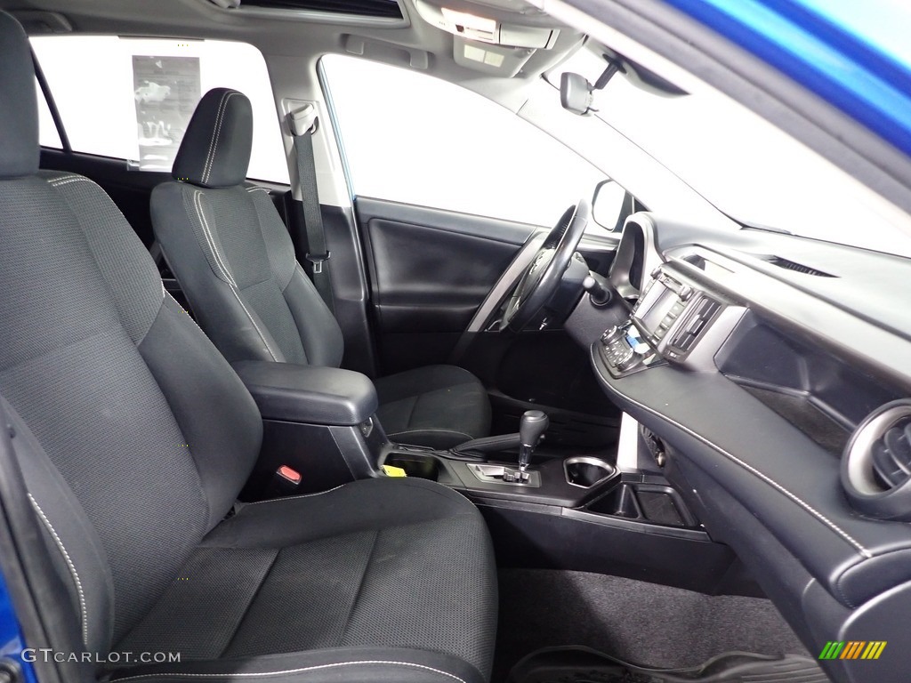 2017 RAV4 XLE - Electric Storm Metallic / Black photo #26