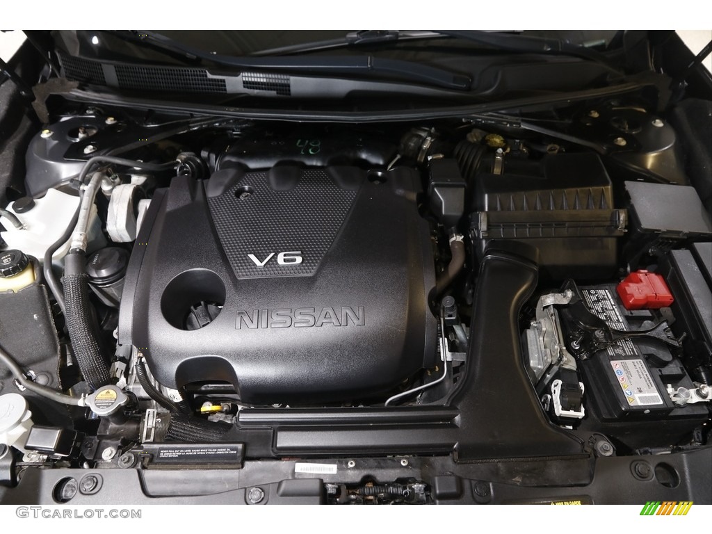 2020 Nissan Maxima SV Engine Photos