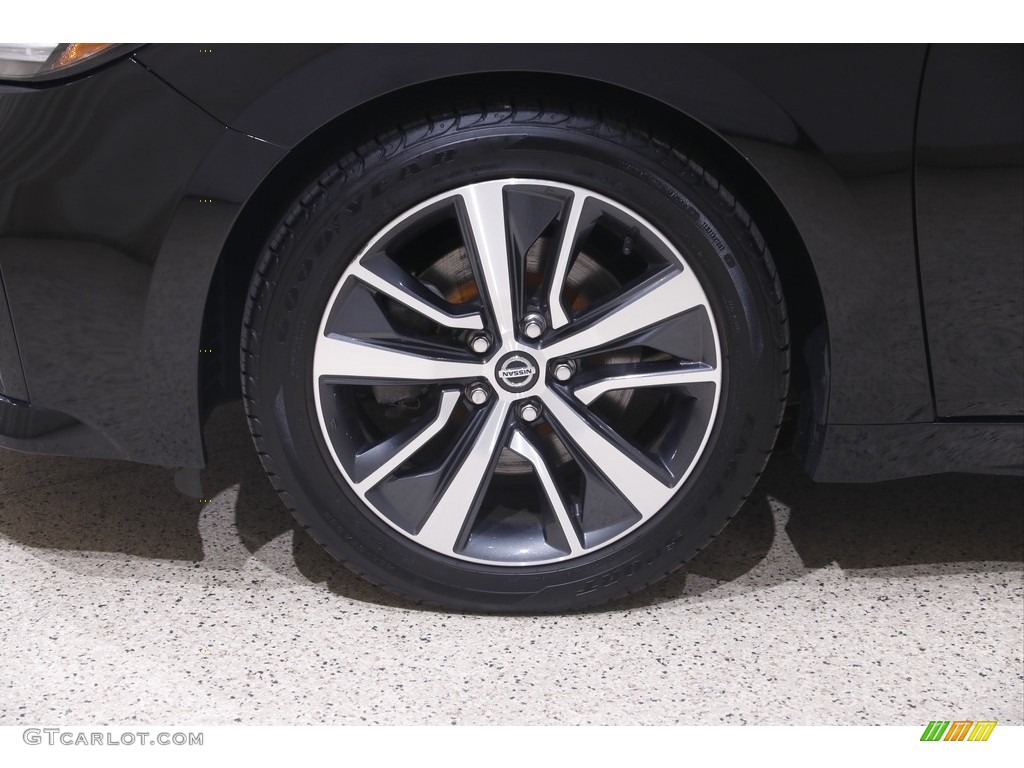 2020 Nissan Maxima SV Wheel Photos