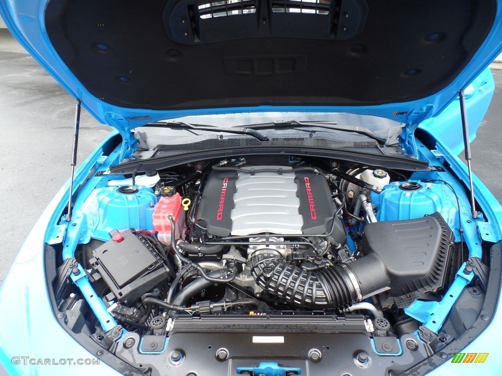 2023 Chevrolet Camaro LT1 Coupe Engine Photos