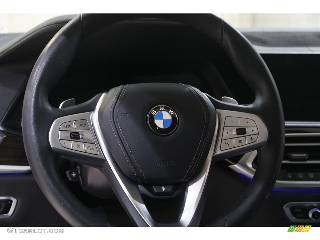 2021 BMW X7 xDrive40i Steering Wheel Photos