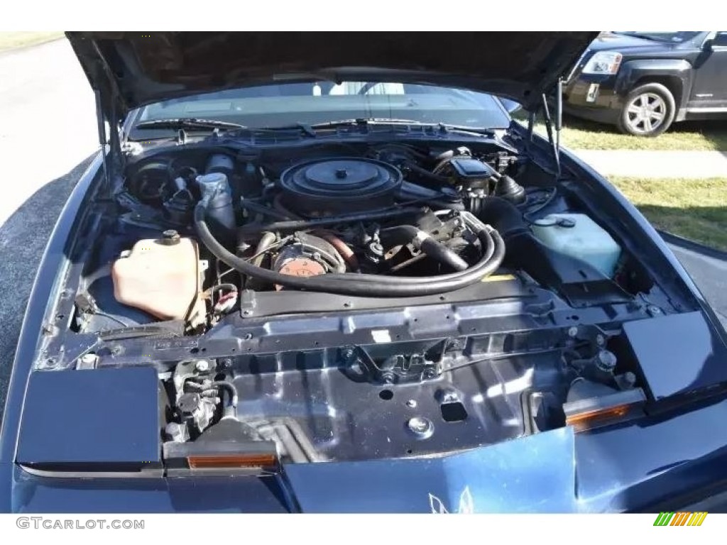 1986 Pontiac Firebird Coupe 2.5 Liter OHV 8-Valve 4 Cylinder Engine Photo #144951180