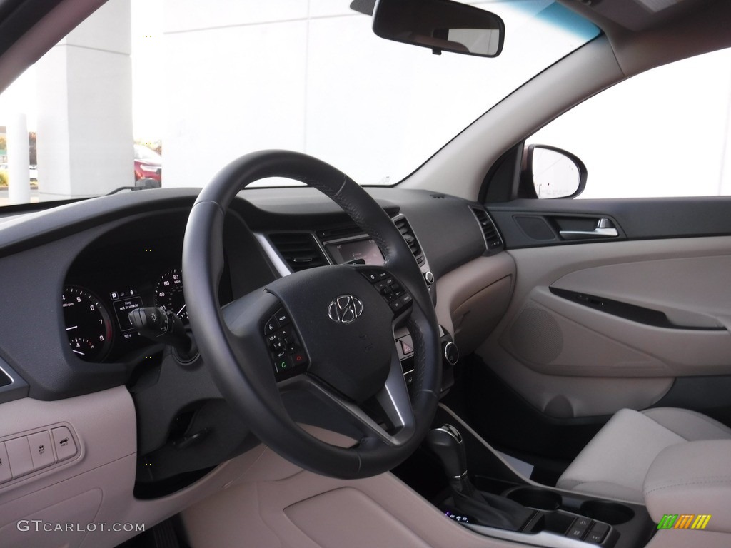 2017 Tucson Sport AWD - Mojave Sand / Beige photo #8