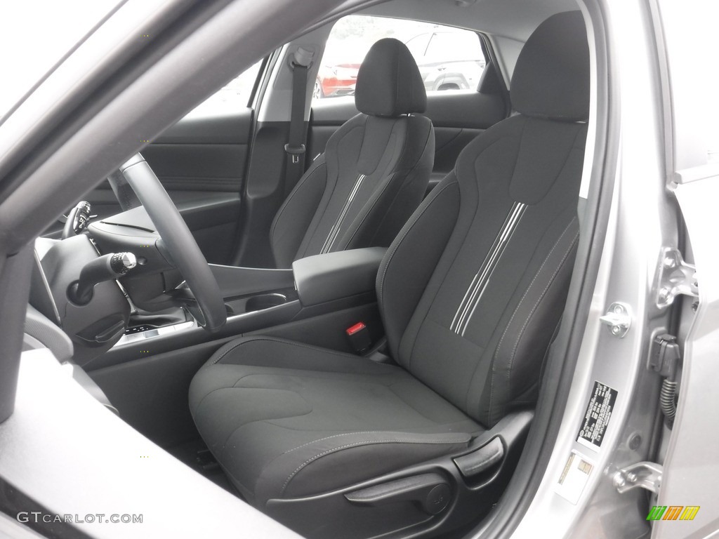 2022 Elantra SEL - Silver / Black photo #11