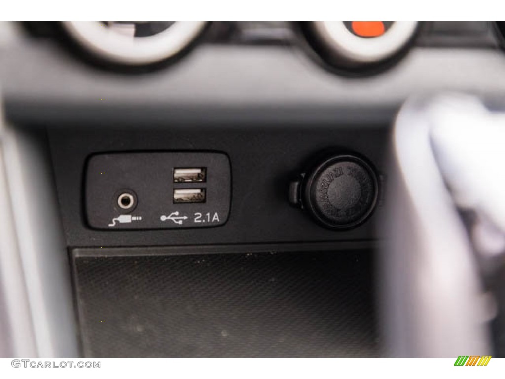 2020 Crosstrek 2.0 Premium - Quartz Blue Pearl / Gray photo #14