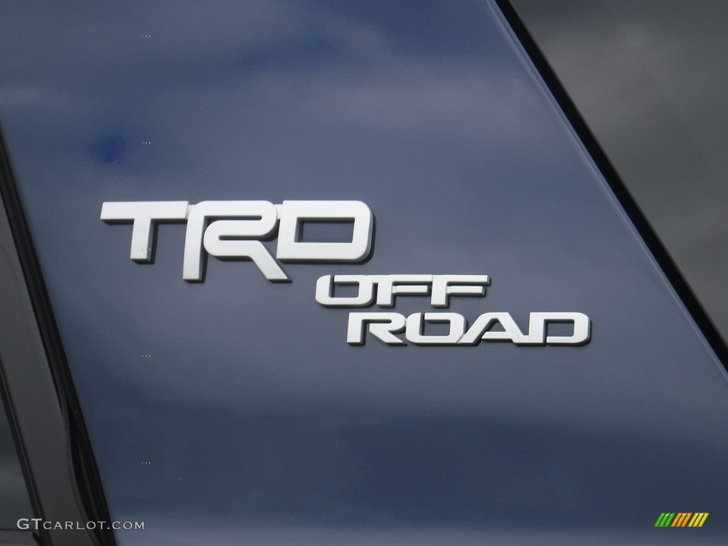 2020 Toyota 4Runner TRD Off-Road Premium 4x4 Marks and Logos Photos