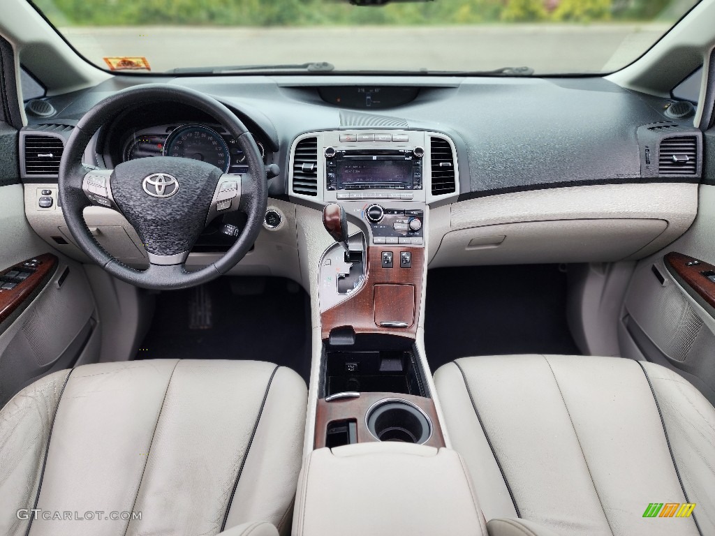 2012 Venza XLE AWD - Magnetic Gray Metallic / Light Gray photo #15