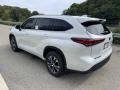 2022 Wind Chill Pearl Toyota Highlander XLE AWD  photo #2