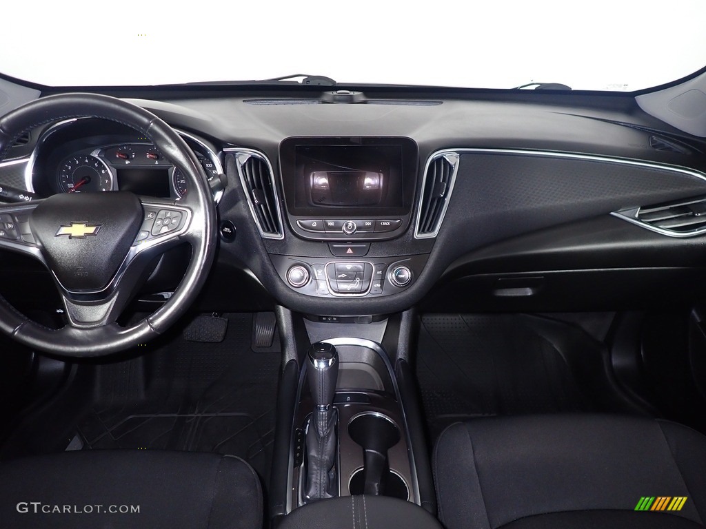 2018 Malibu LT - Sandy Ridge Metallic / Jet Black photo #22