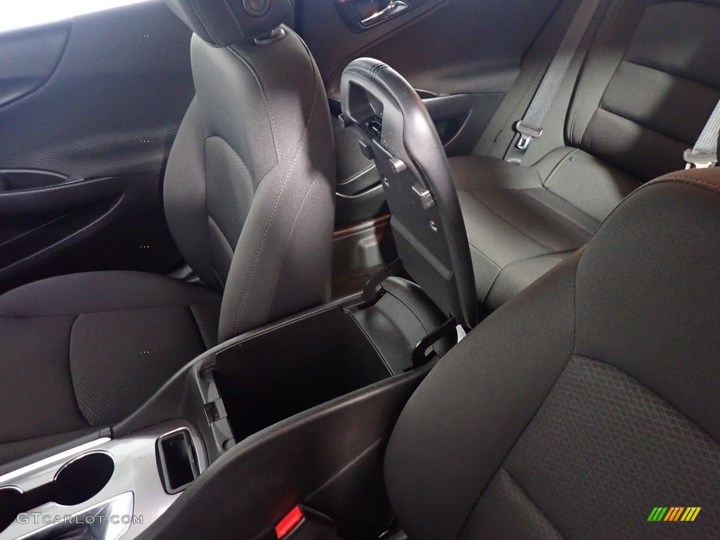 2018 Malibu LT - Sandy Ridge Metallic / Jet Black photo #29