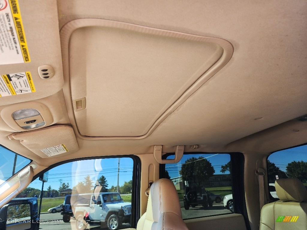 2008 F350 Super Duty Lariat Crew Cab 4x4 - Dark Blue Pearl Metallic / Camel photo #14