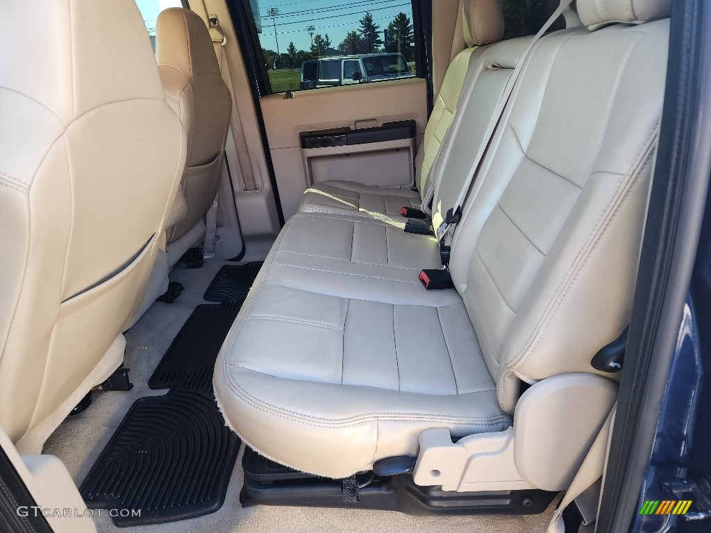 2008 F350 Super Duty Lariat Crew Cab 4x4 - Dark Blue Pearl Metallic / Camel photo #19