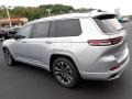 Silver Zynith - Grand Cherokee L Overland 4x4 Photo No. 3