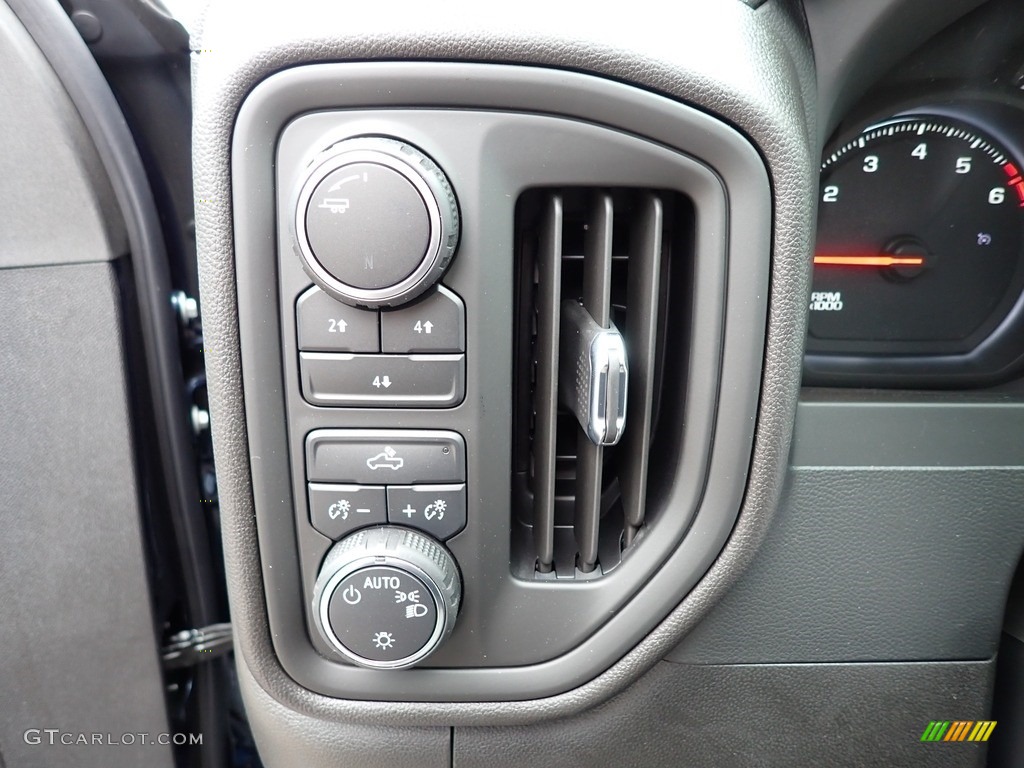 2022 Silverado 2500HD Custom Crew Cab 4x4 - Northsky Blue Metallic / Jet Black photo #16