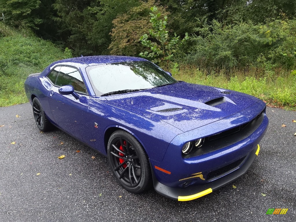 2022 Challenger R/T Scat Pack Dynamics Package - Indigo Blue / Ruby Red/Black photo #4