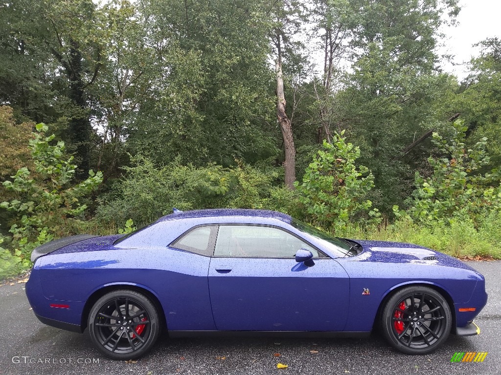 2022 Challenger R/T Scat Pack Dynamics Package - Indigo Blue / Ruby Red/Black photo #5
