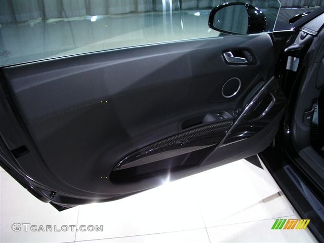 2008 R8 4.2 FSI quattro - Phantom Black Pearl Effect / Black photo #13