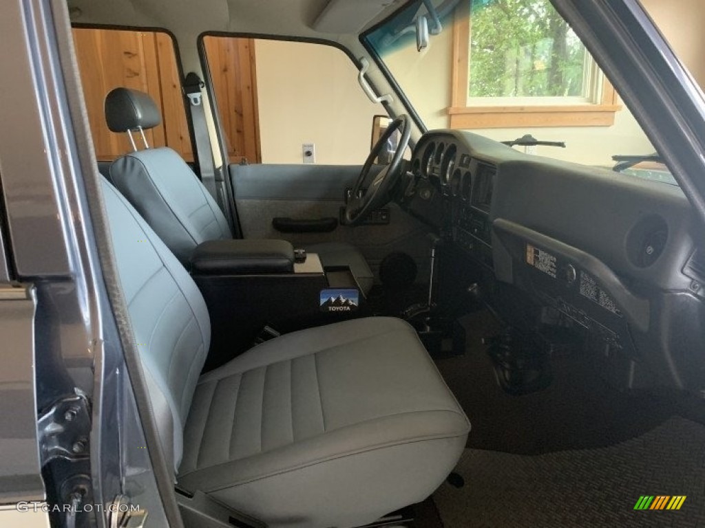 Gray Interior 1989 Toyota Land Cruiser Standard Land Cruiser Model Photo #144965905