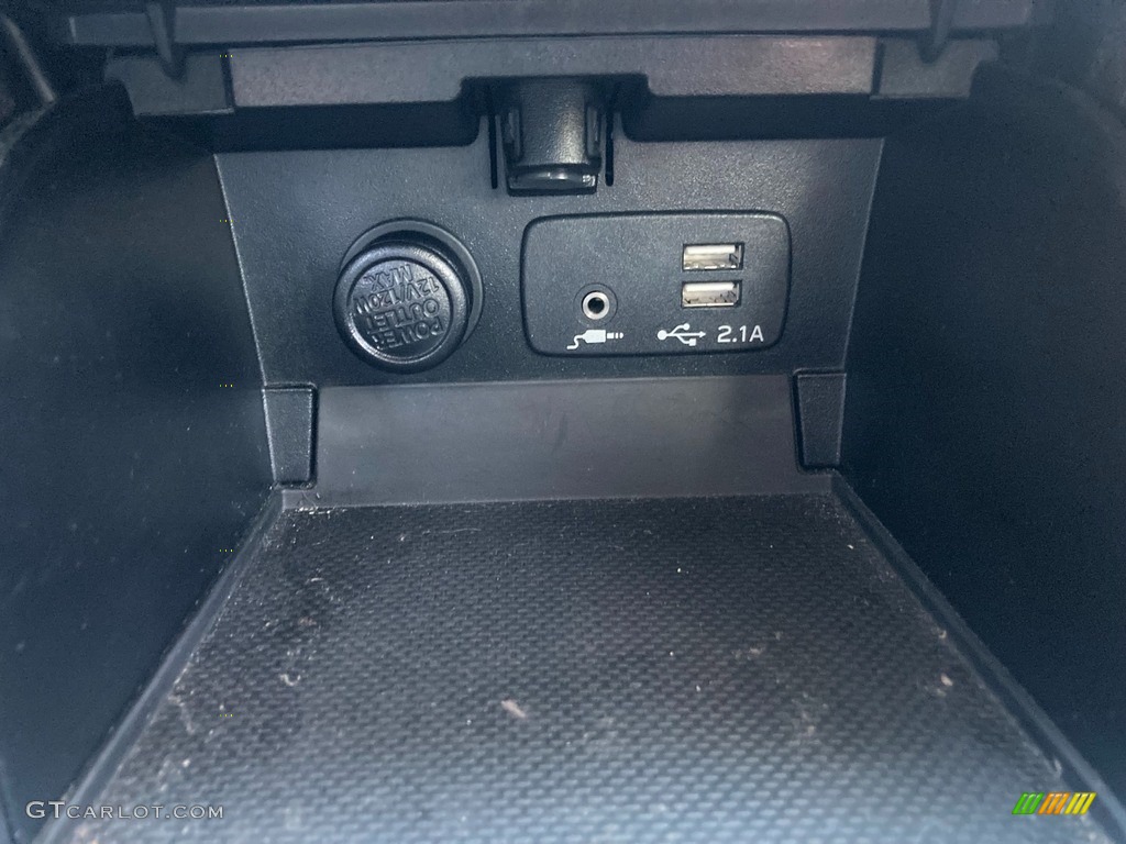 2019 Outback 2.5i Premium - Cinnamon Brown Pearl / Warm Ivory photo #33