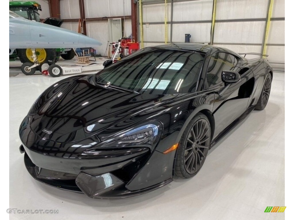 2017 McLaren 570GT Coupe Exterior Photos