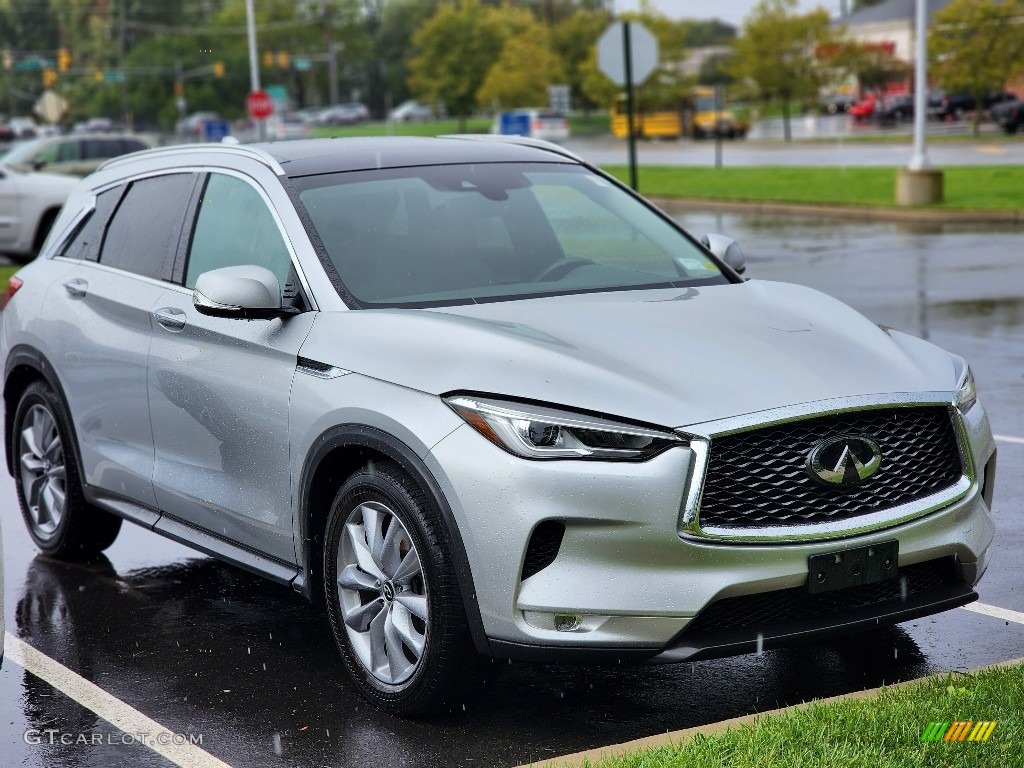 2019 QX50 Luxe AWD - Liquid Platinum / Graphite photo #4