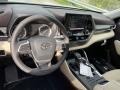 2022 Wind Chill Pearl Toyota Highlander XLE AWD  photo #3