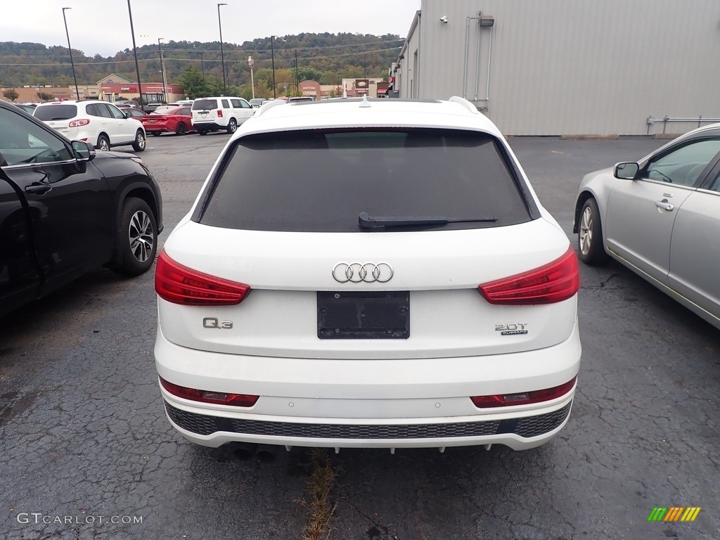 2016 Q3 2.0 TSFI Prestige quattro - Cortina White / Chestnut Brown photo #9