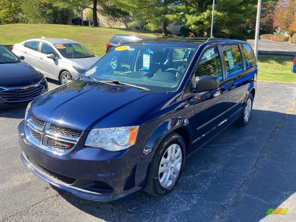 2016 Grand Caravan American Value Package - True Blue Pearl / Black/Sandstorm photo #2