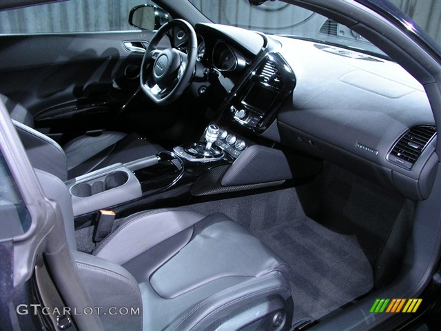 2008 R8 4.2 FSI quattro - Phantom Black Pearl Effect / Black photo #14