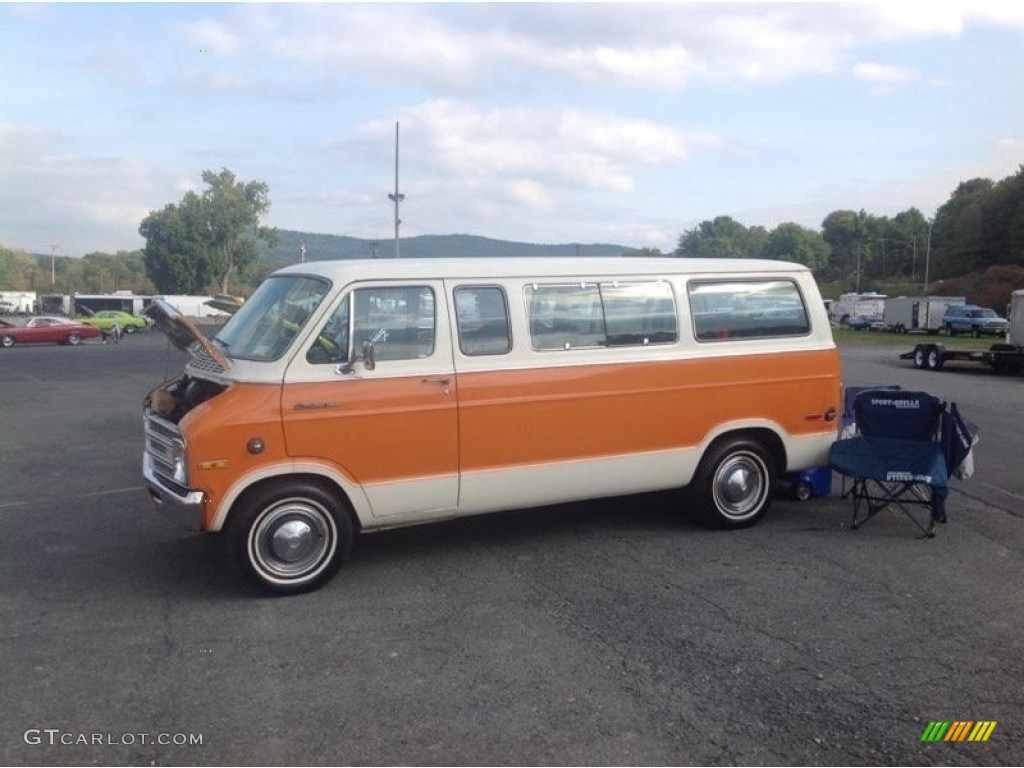 Orange 1977 Dodge B Series Van B200 Sportsman Exterior Photo #144974882