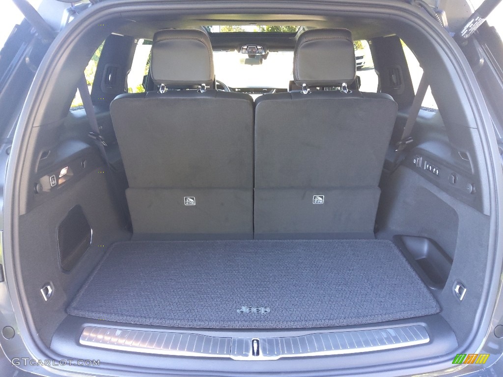 2023 Jeep Grand Cherokee L Summit Reserve 4WD Trunk Photo #144975949