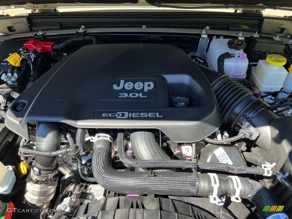 2022 Jeep Gladiator Rubicon 4x4 Engine Photos