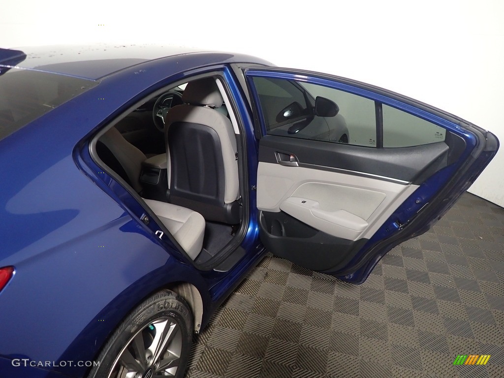 2018 Elantra SEL - Electric Blue / Gray photo #34