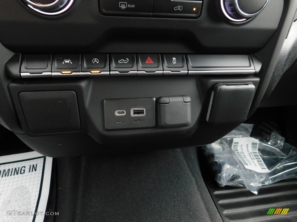 2022 Silverado 1500 Custom Crew Cab 4x4 - Glacier Blue Metallic / Jet Black photo #35