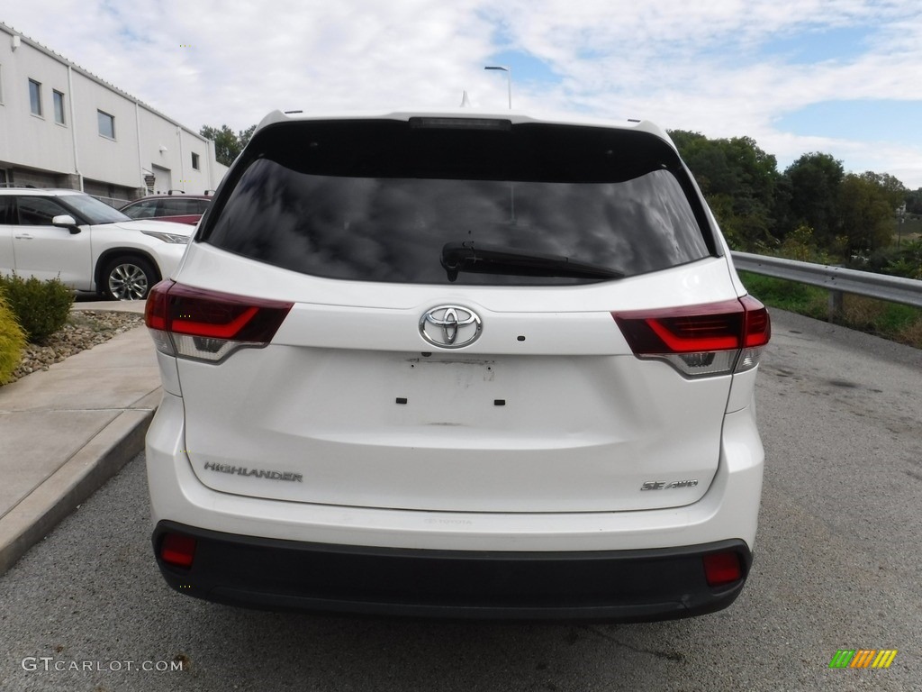 2019 Highlander SE AWD - Blizzard Pearl White / Black photo #14