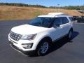 2017 Oxford White Ford Explorer XLT  photo #7